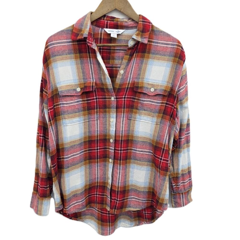 Old Navy Boyfriend Shirt Womens Size M Red Long Sleeve‎ Button Up Plaid Pockets